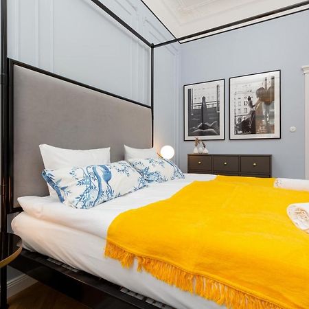 Lux Golden Apartment Praga Kepna By Renters Prestige وارسو المظهر الخارجي الصورة
