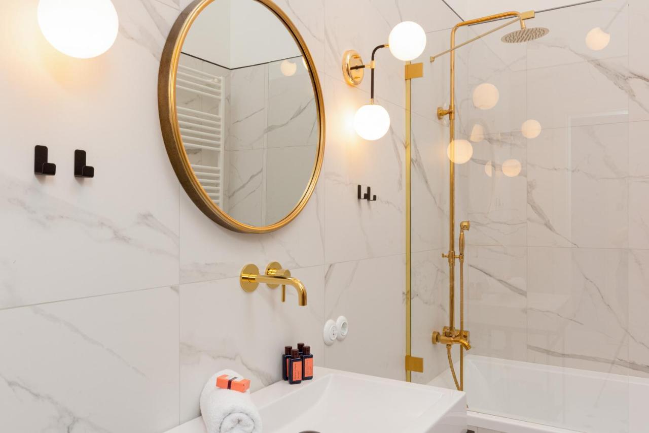 Lux Golden Apartment Praga Kepna By Renters Prestige وارسو المظهر الخارجي الصورة